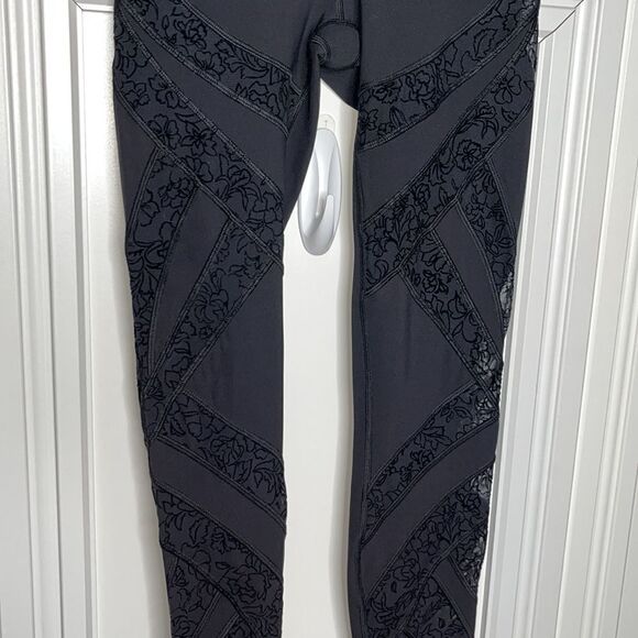 Lululemon Wunder Under High Rise Legging Size 4 - Picture 2 of 12